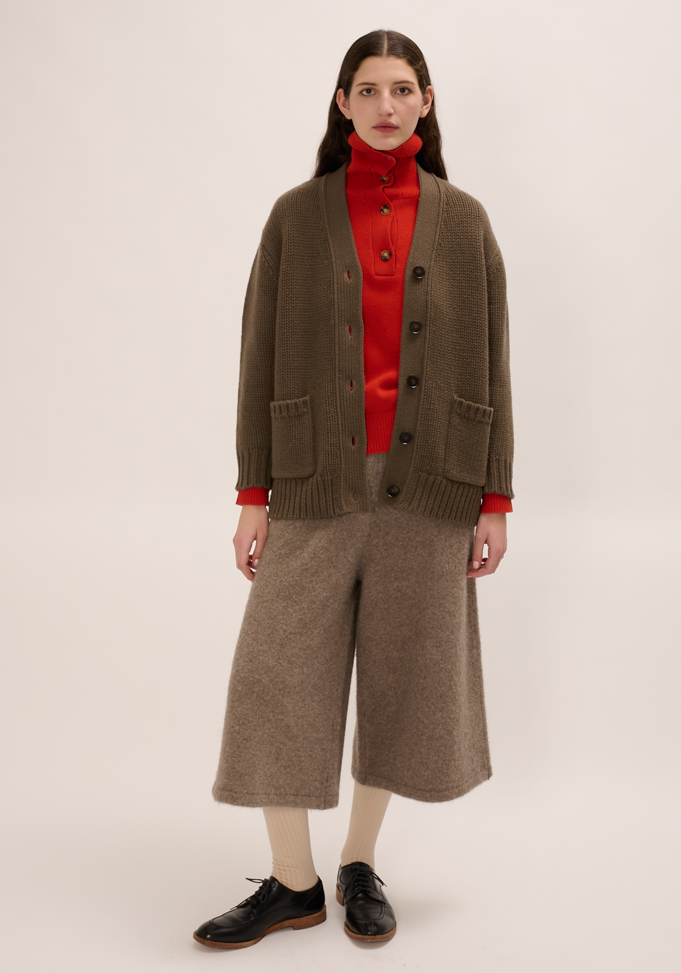 テイラーウールカーディガン