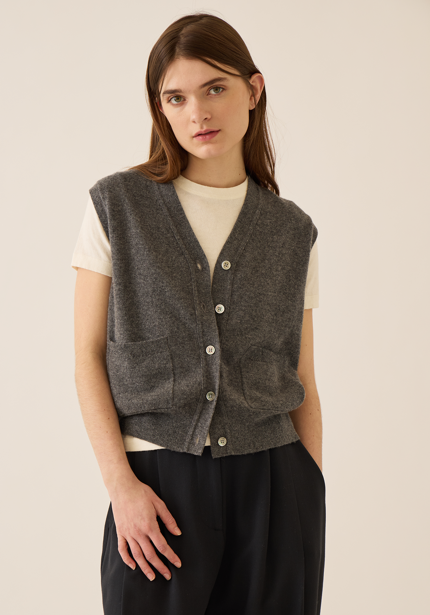 Juni Cashmere Vest