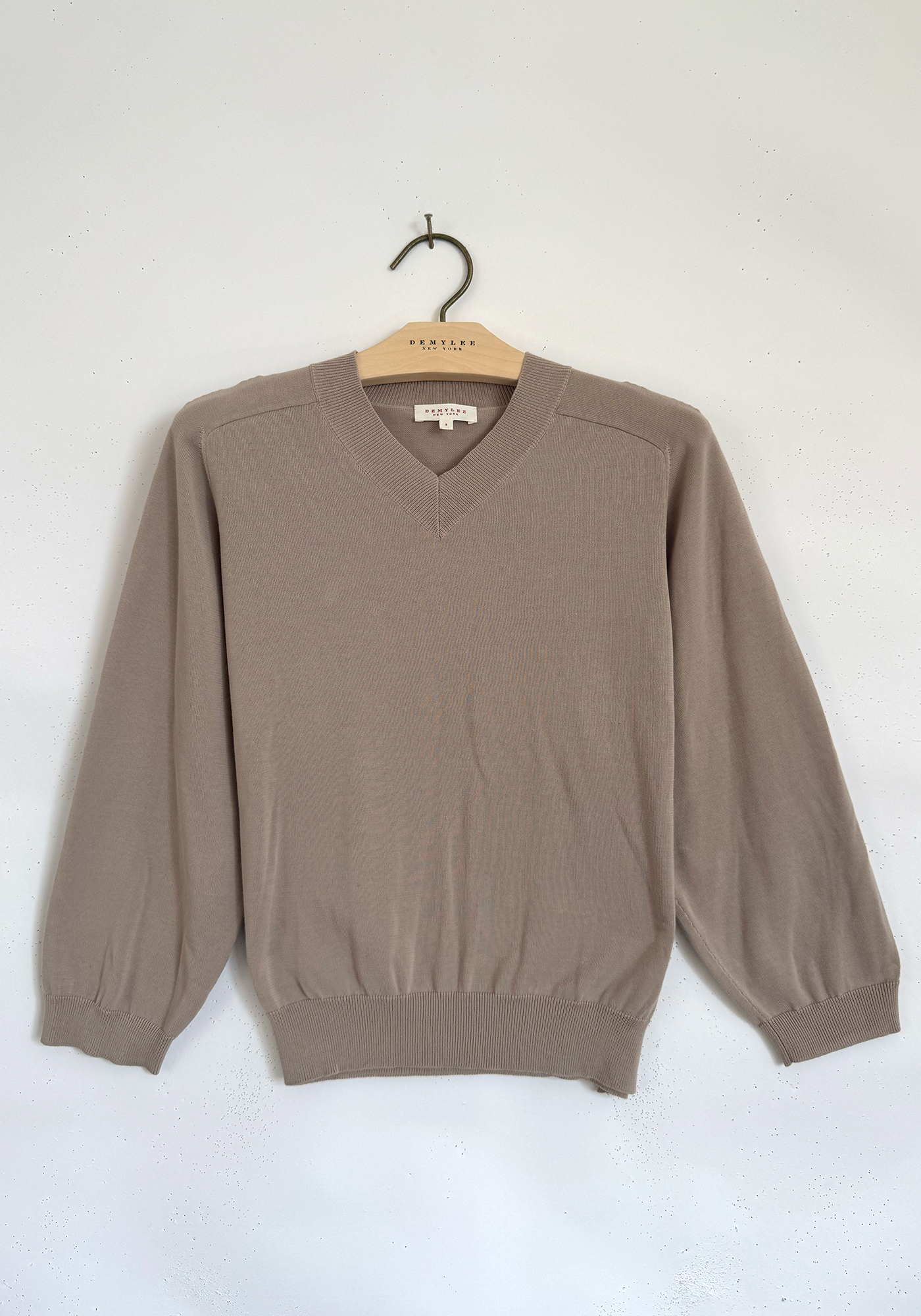 V-neck Sweater - Pebble