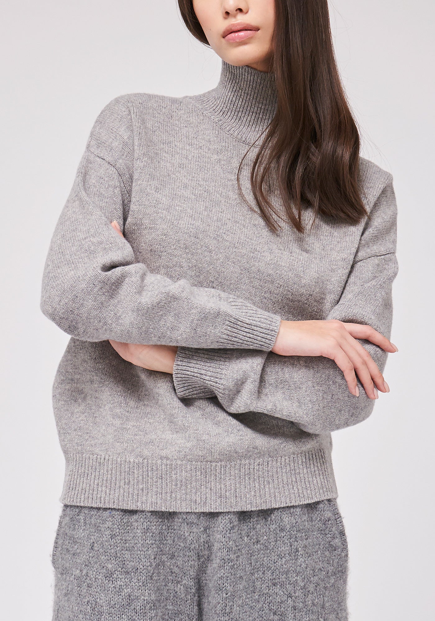 Hamo Turtleneck Sweater